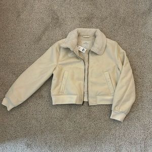 Brand new never worn tags still on… Hollister fuzz jacket